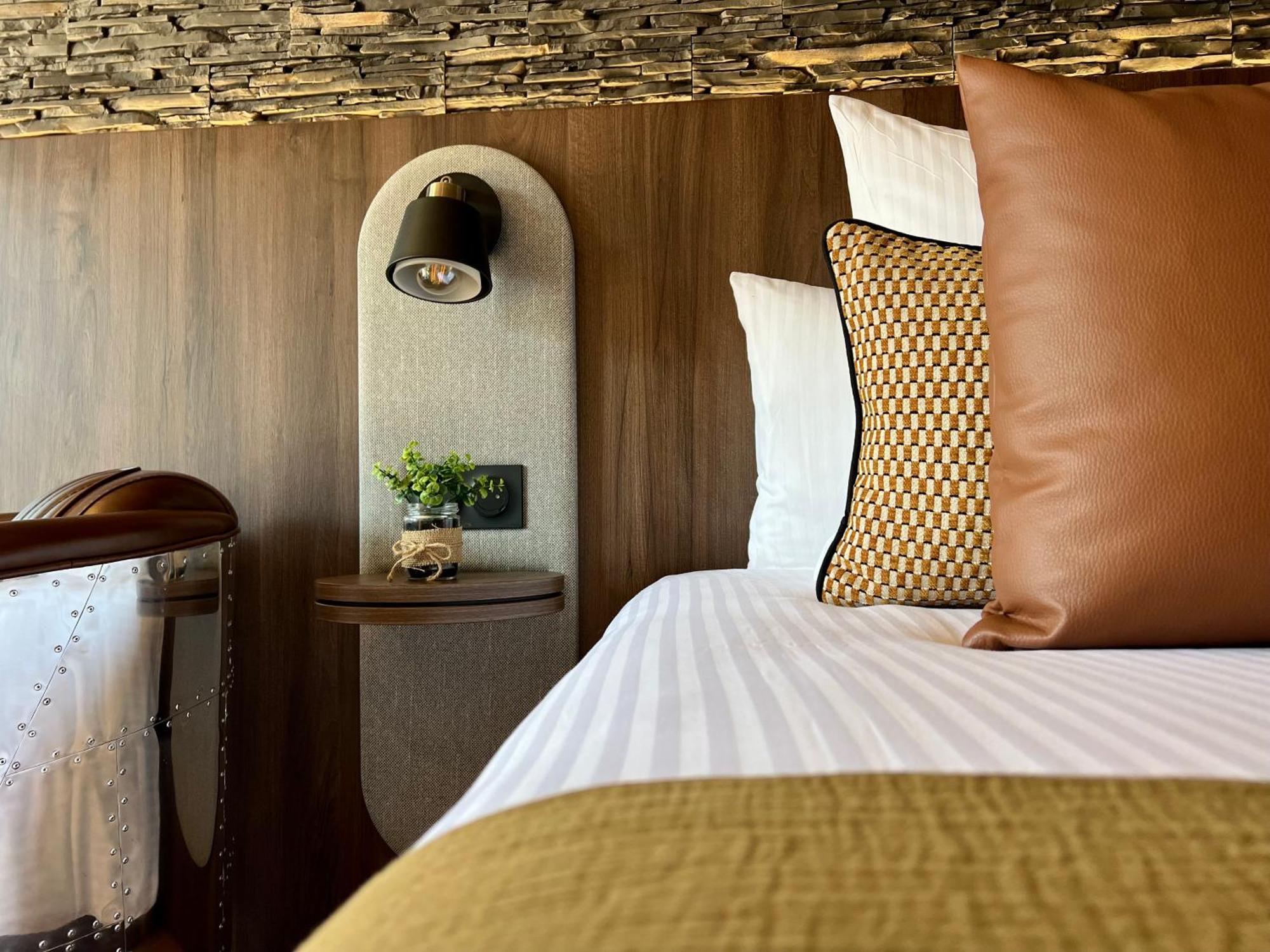 קוק Cocoon Inn מראה חיצוני תמונה